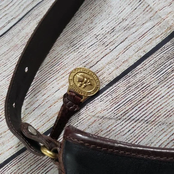 BRAHMIN Black Leather Brown Pecan Croc Embossed Vintage Handbag